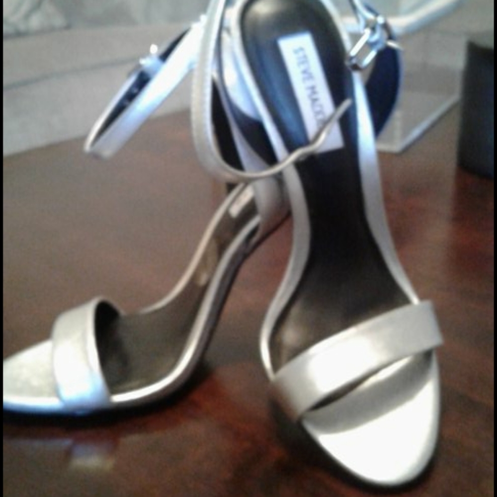 Women heel Shoes